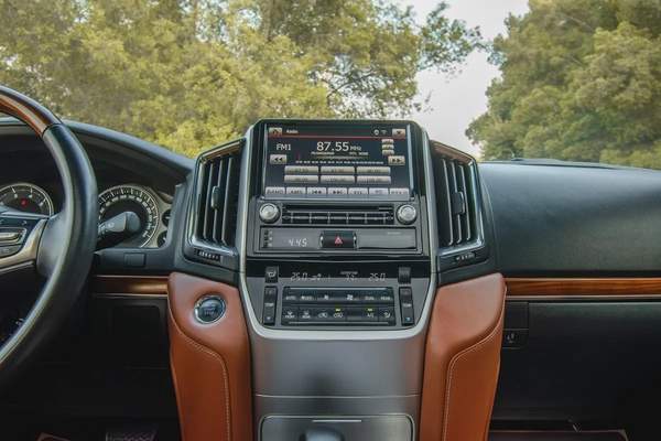 Land Cruiser | GXR 5.7L | GCC Specs | REF#T20409