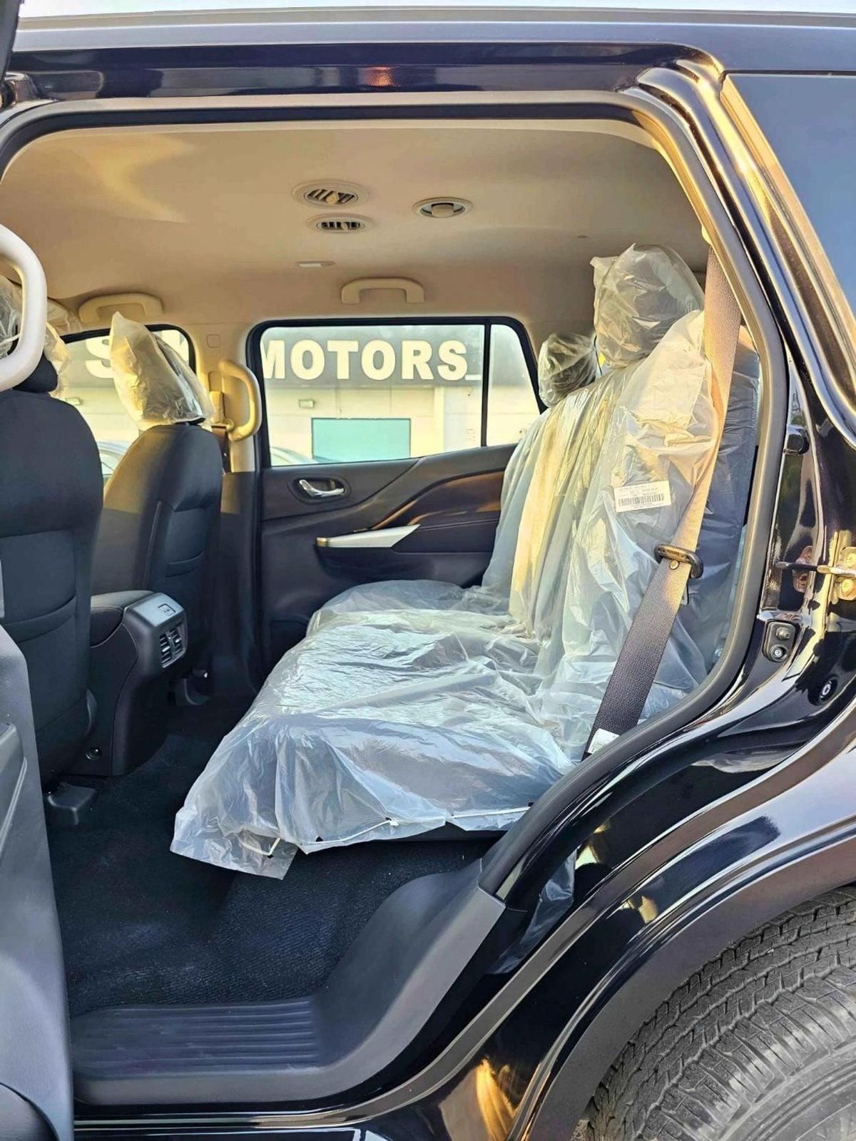 Nissan XTerra SE/2.5L V4/ PUSH START/ 7SEATS/ 4WD (CODE # 69096)-8-8