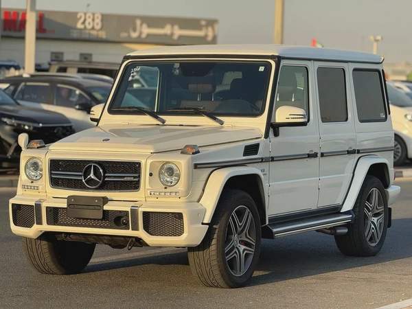 2016 - MERCEDES BENZ G63 - LIKE NEW - ONLY 16,000 KM