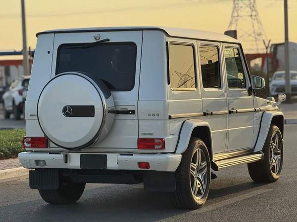 2016 - MERCEDES BENZ G63 - LIKE NEW - ONLY 16,000 KM