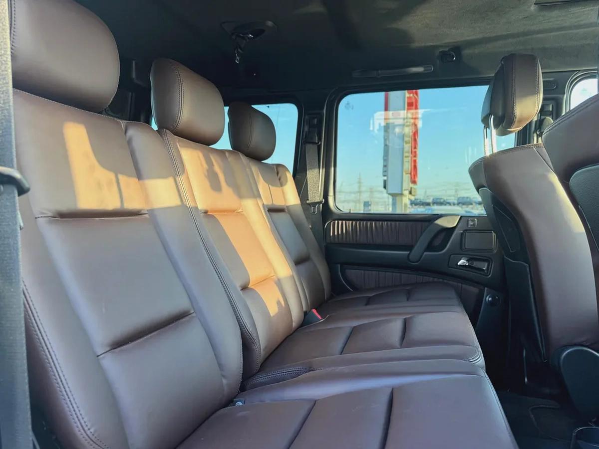 2016 - MERCEDES BENZ G63 - LIKE NEW - ONLY 16,000 KM-12-12