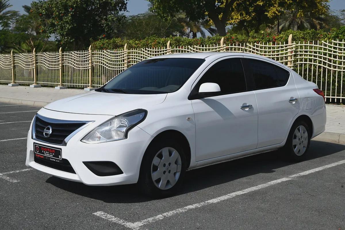 0% DP - APPLE CARPLAY - NISSAN SUNNY SV 1.5L GCC SPECS - WELL MAINTAINED-2-2