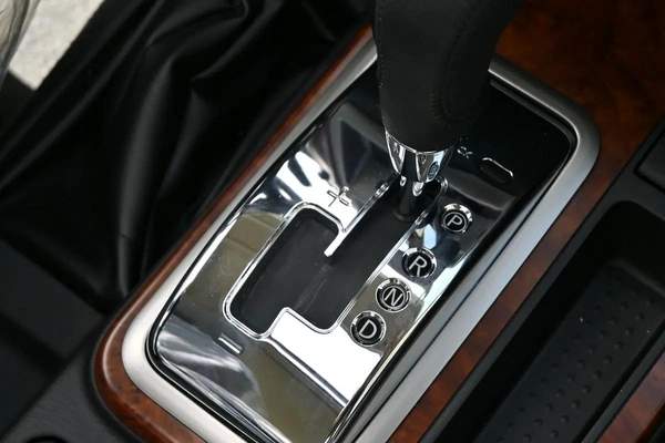 2024 Nissan Patrol Safari - GCC Specs - Brand New