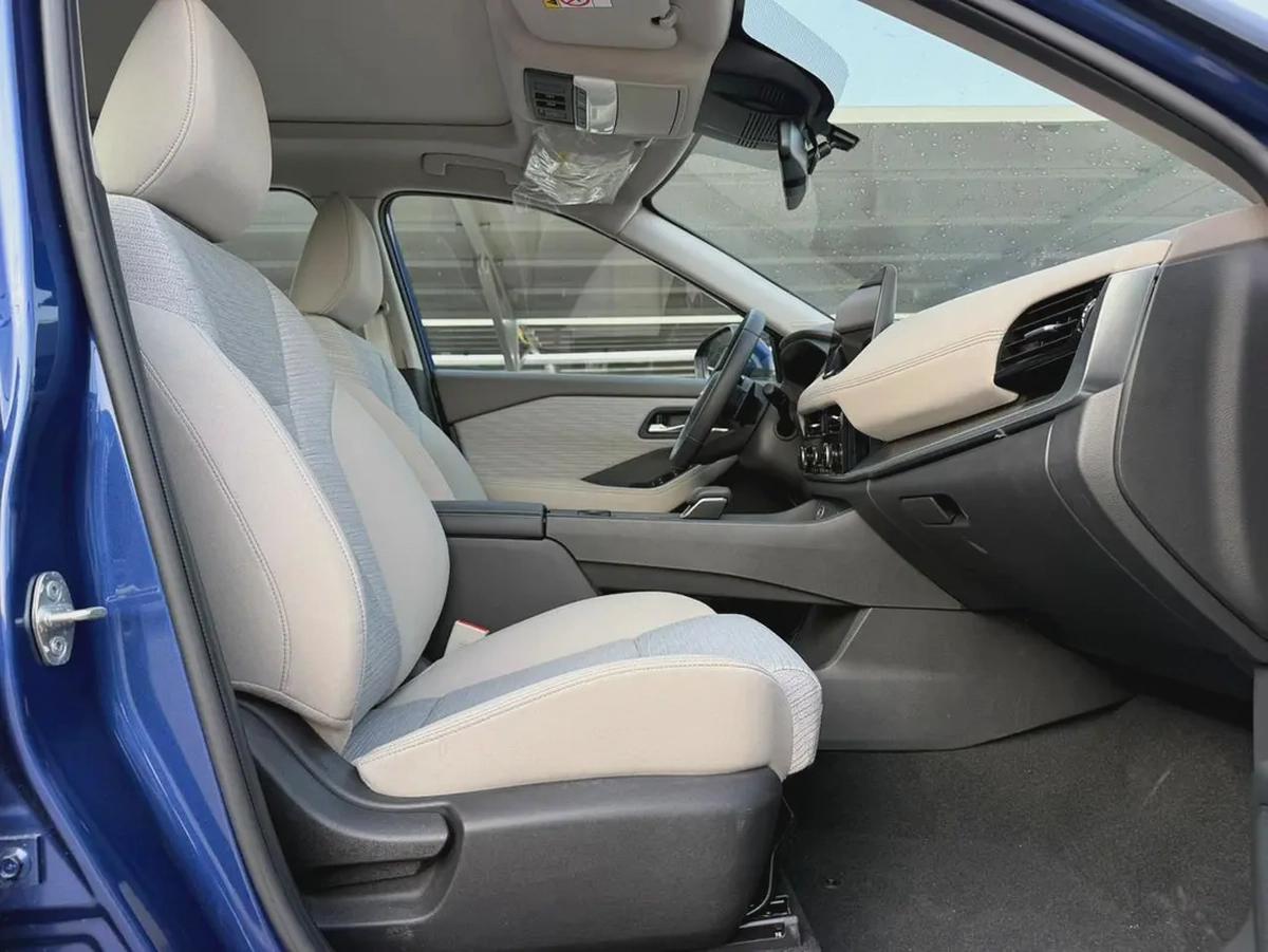 2024 Nissan X-Trail SV - GCC Specs - Brand New-5-5