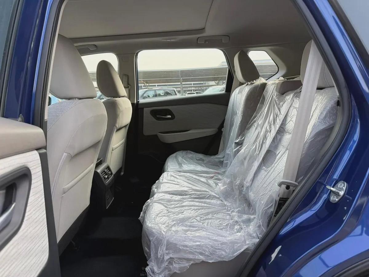 2024 Nissan X-Trail SV - GCC Specs - Brand New-6-6