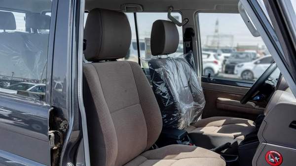 2026 Toyota Land Cruiser LC76 4.0L AT Petrol With Radar-Saudi Specs