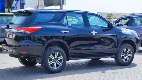 Toyota Fortuner FORTUNER 2.4L DIESEL