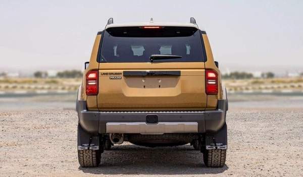 Toyota Prado PRADO 250 2.4P AT FIRST EDITION MY2025 – SAND & GREY ROOF