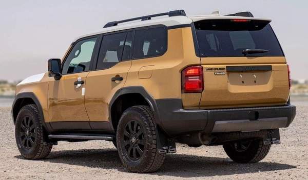 Toyota Prado PRADO 250 2.4P AT FIRST EDITION MY2025 – SAND & GREY ROOF