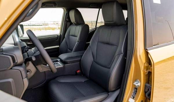 Toyota Prado PRADO 250 2.4P AT FIRST EDITION MY2025 – SAND & GREY ROOF