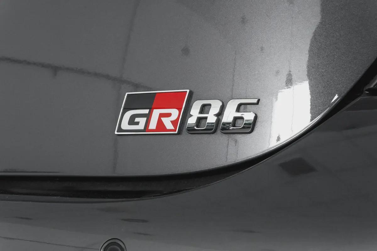 2,657 AED / 60 months | 0% DP | 2024 Toyota GR86 / Toyota Warranty Service Pack-12-12