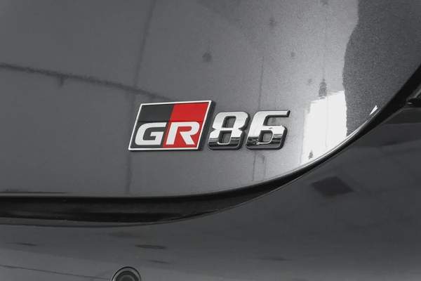 2,657 AED / 60 months | 0% DP | 2024 Toyota GR86 / Toyota Warranty Service Pack