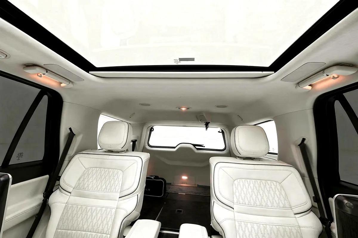 AED 3,525/ Monthly | 0% Down Payment | Navigator Presidential-13-13