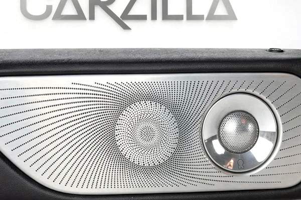 AED 3,525/ Monthly | 0% Down Payment | Navigator Presidential