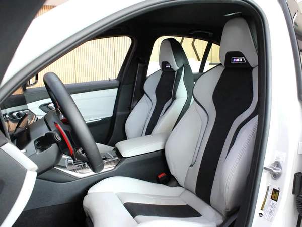 2026 - BMW M3 COMPETITION - V6