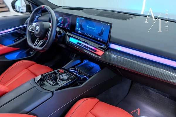 2025 BMW M5, With Warranty, Fully Loaded, Carbon Fibre Accents, GCC Specs