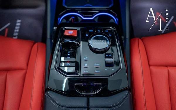 2025 BMW M5, With Warranty, Fully Loaded, Carbon Fibre Accents, GCC Specs