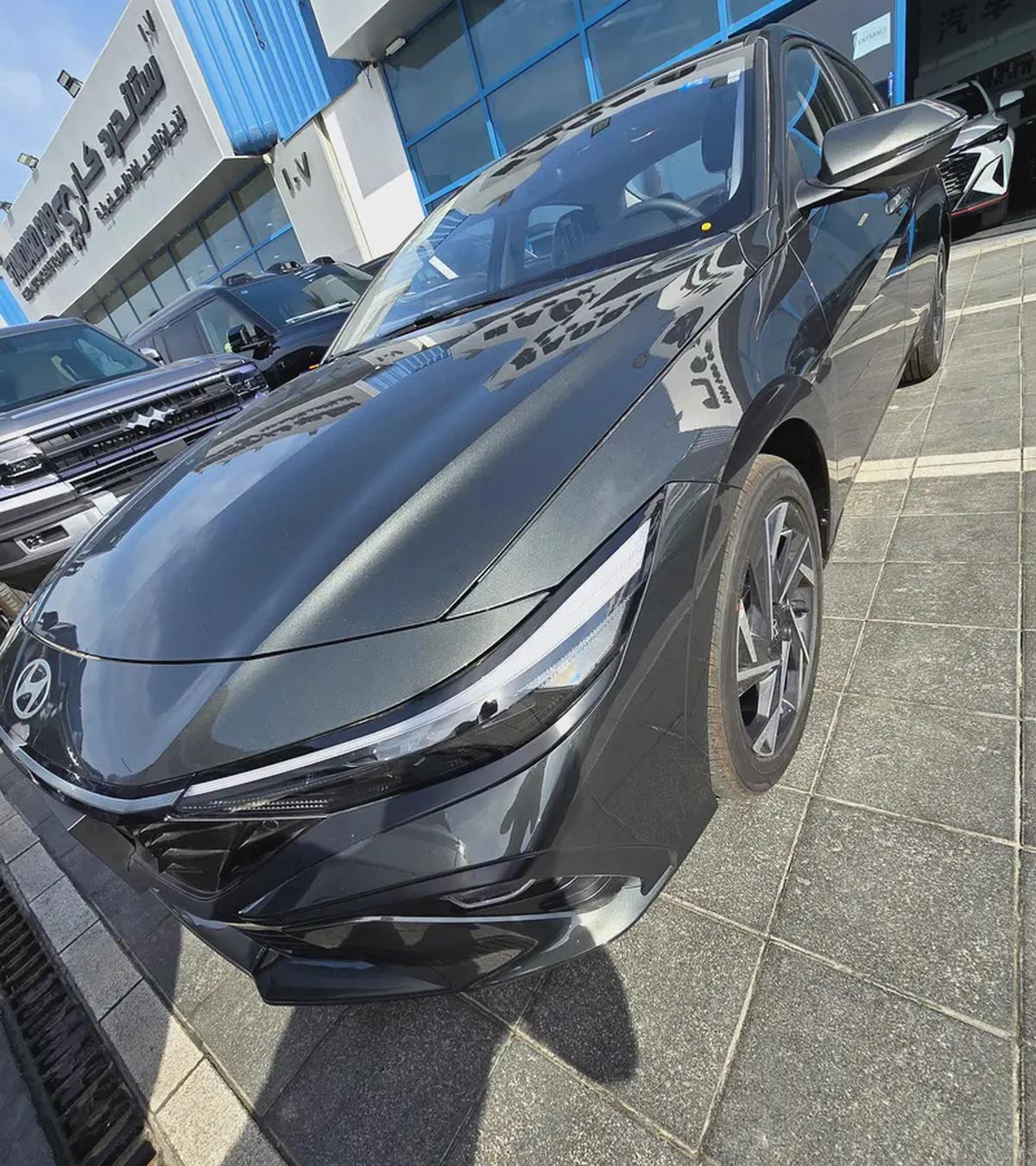 Hyundai Elantra 1.5L GLX Elite Edition-2-2