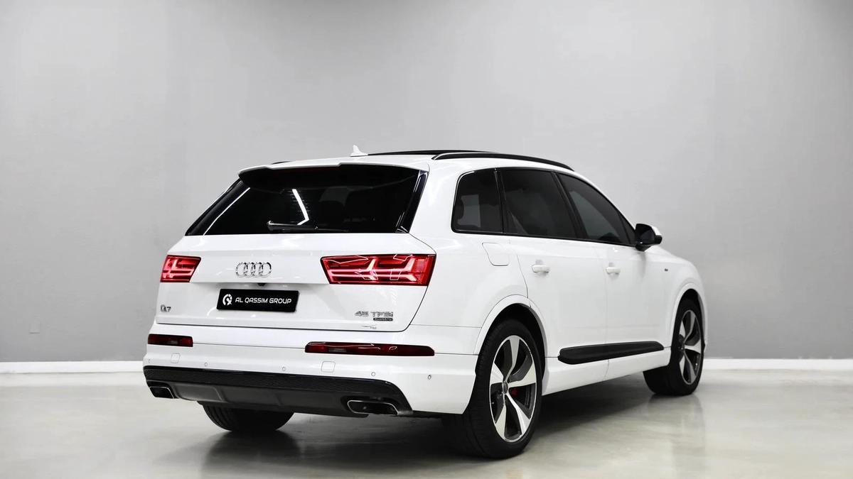 GCC | Audi Q7 | 7 Seater | 2,400 Monthly | Free Insurance and Registration-12-12