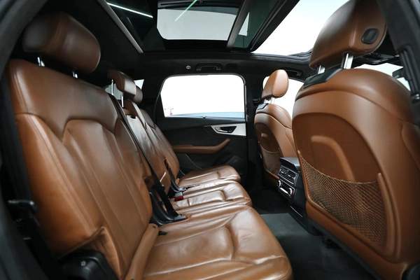 GCC | Audi Q7 | 7 Seater | 2,400 Monthly | Free Insurance and Registration