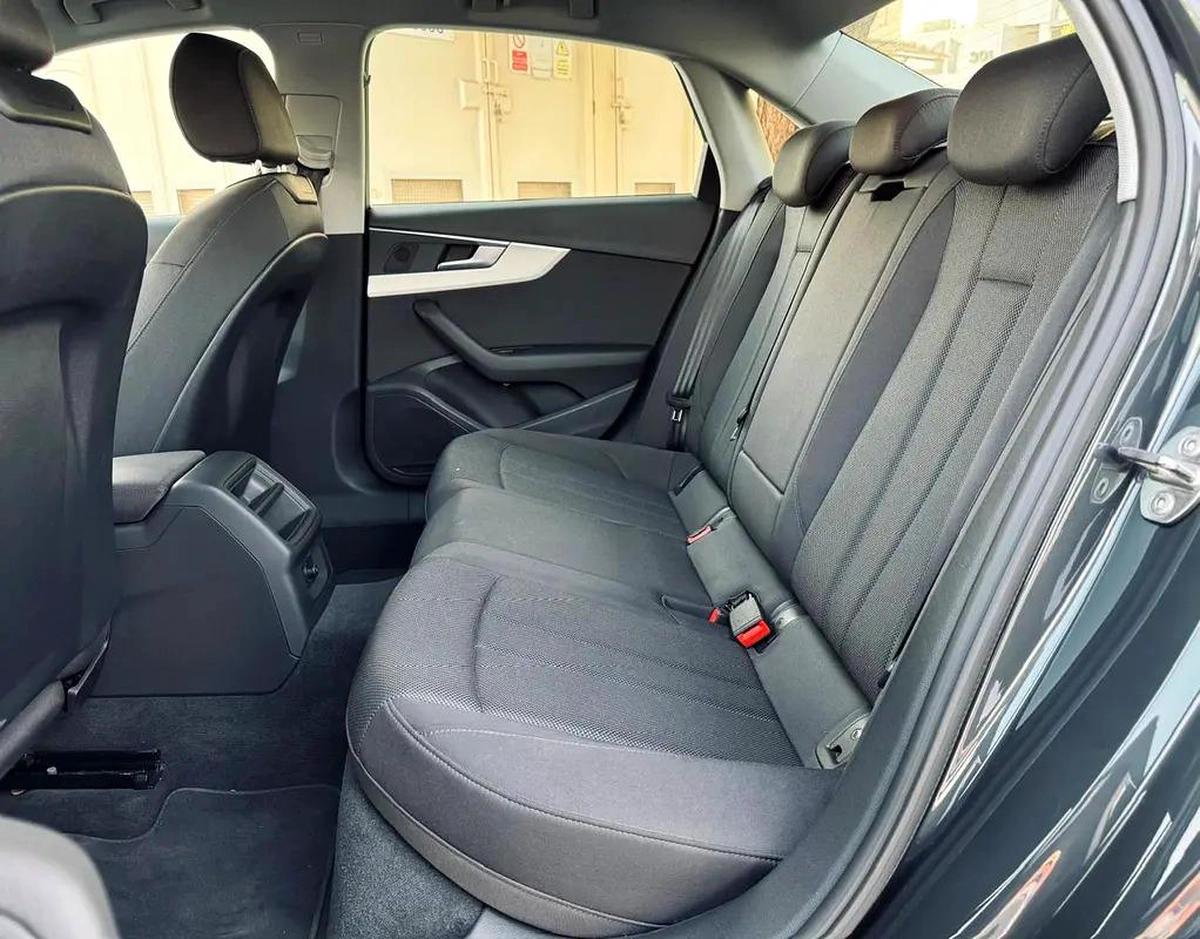 AUDI A4 TFSI - 2021 - ONLY 20113KM - SUPER CLEAN CAR FRESH JAPAN IMPORT-8-8