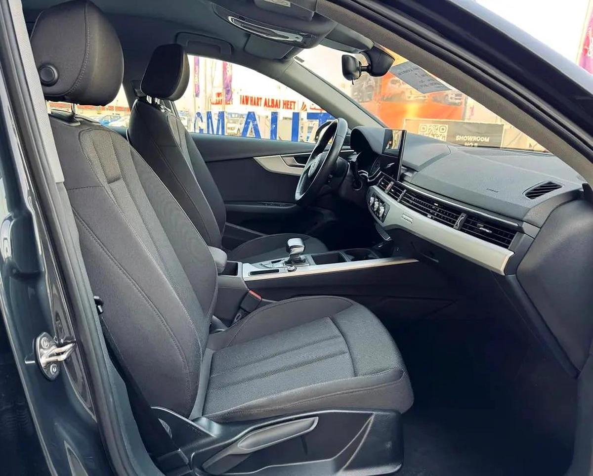AUDI A4 TFSI - 2021 - ONLY 20113KM - SUPER CLEAN CAR FRESH JAPAN IMPORT-3-3