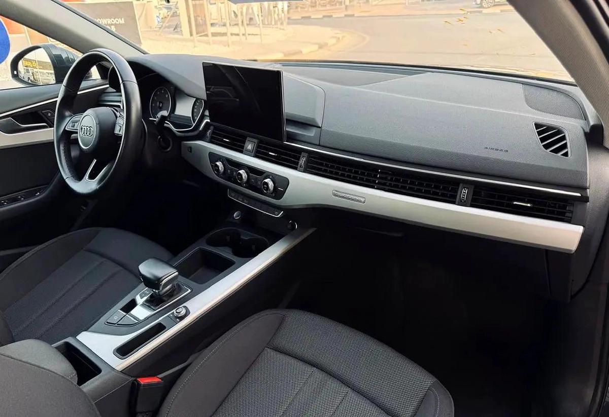 AUDI A4 TFSI - 2021 - ONLY 20113KM - SUPER CLEAN CAR FRESH JAPAN IMPORT-4-4