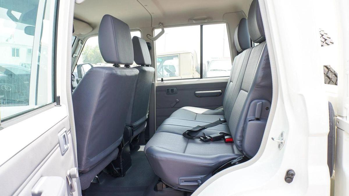 Toyota Land Cruiser Pick Up 4.2L Diesel-12-12