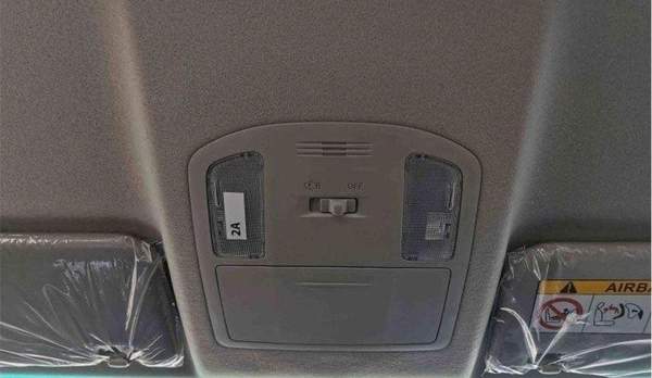 Toyota Hilux Toyota hilux 2.4L diesel mid option MY2025