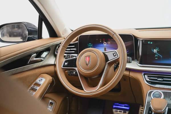 2023 HONGQI H9 CA7205 2.0L RWD WITH WARRANTY