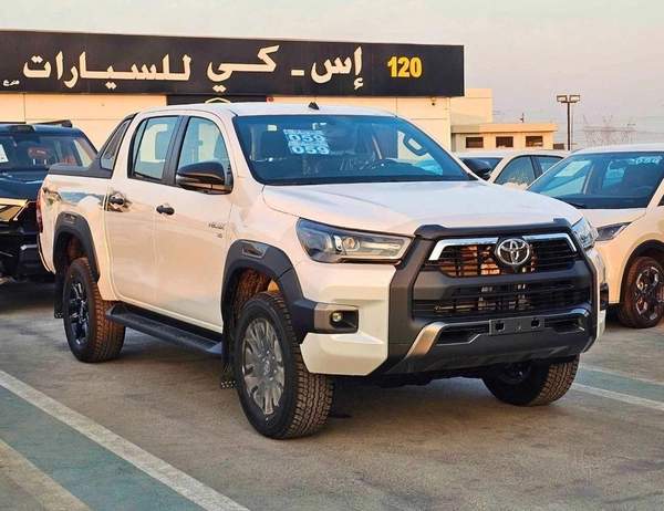 Toyota Hilux ADVENTURE WIDE BODY | 4.0L V6 PETROL | 360 CAMERA | BLIND SPOT | BULLBAR