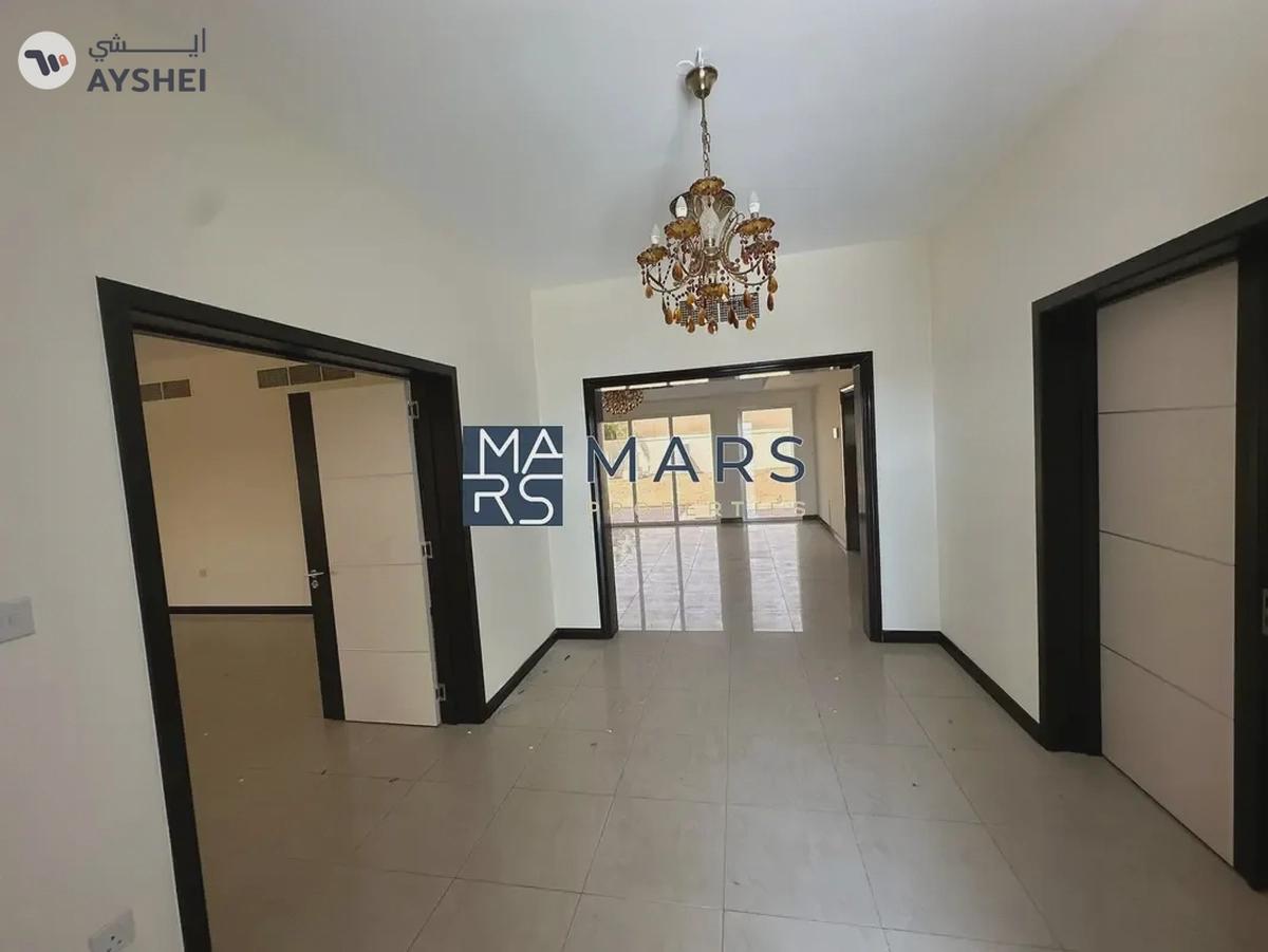 Largest layout standalone villa with majilis.-16-16