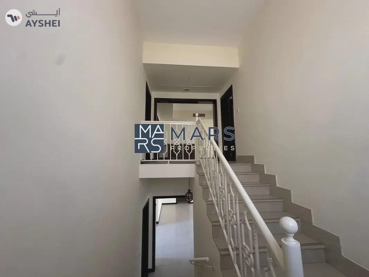 Largest layout standalone villa with majilis.-7-7