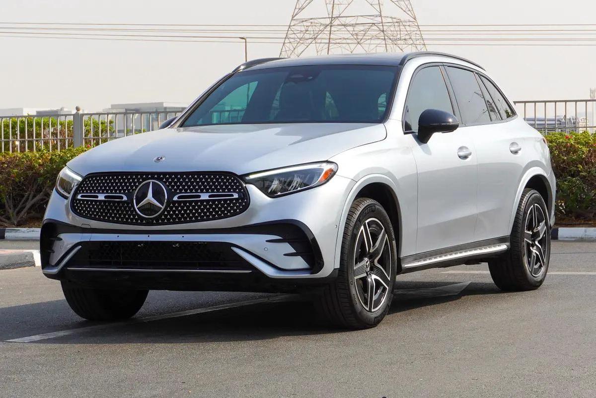 2,429 AED Monthly II Mercedes GLCC300 2024 II 0% Down Payment II Still Under Warranty to 2027-0-0