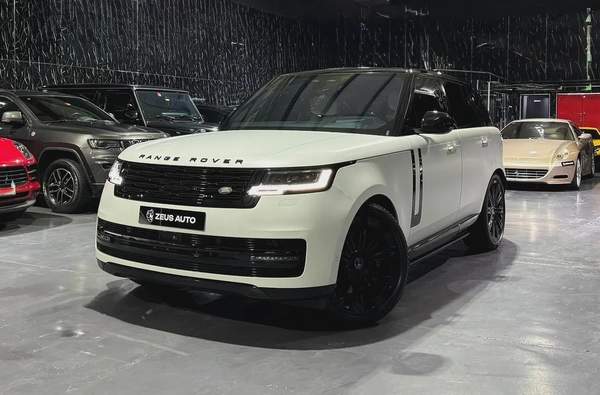 Land Rover Range Rover P530 Autobiography 2023 GCC specs for 599,000.00 AED