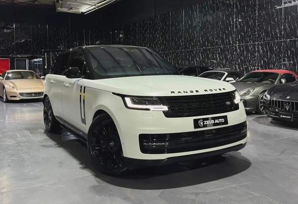 Land Rover Range Rover P530 Autobiography 2023 GCC specs for 599,000.00 AED