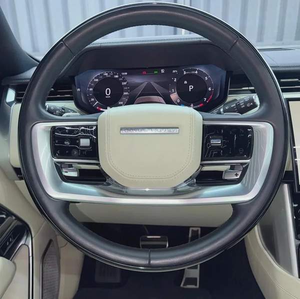 Land Rover Range Rover P530 Autobiography 2023 GCC specs for 599,000.00 AED