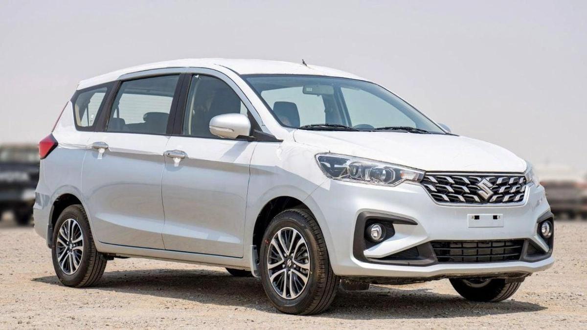 Suzuki Ertiga SUZUKI ERTIGA GLX 1.5L AT SILVER-0-0