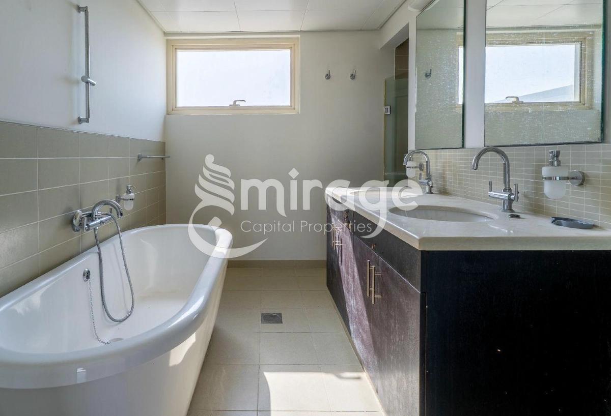 Single Row 4BR TH| Next to Corner |Prime Location-10-10