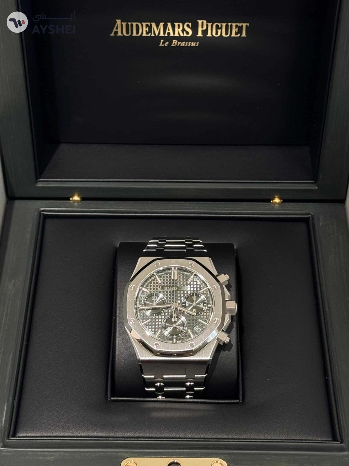 Audemars Piguet Royal Oak 41mm Selfwinding Chronograph Watch-1-portrait