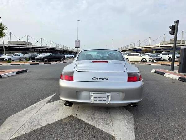 Porsche Carrera / 911 Carrera
