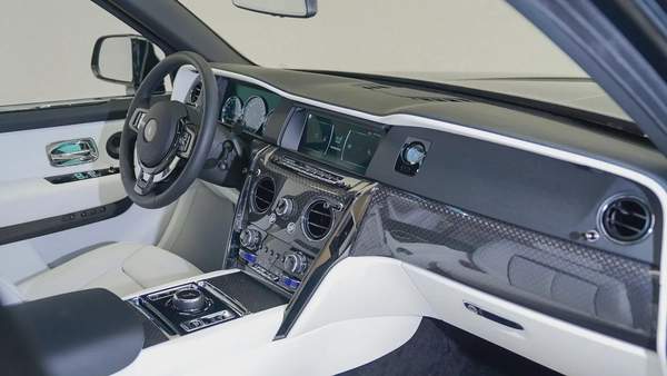 Cullinan Black Badge | AED 22,970 PM | Up to 3 Years unlimited Warranty |