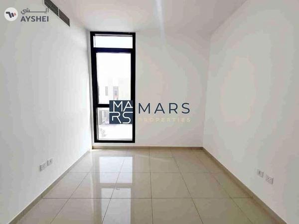 Luxury 3bhk villa available for rent:110k