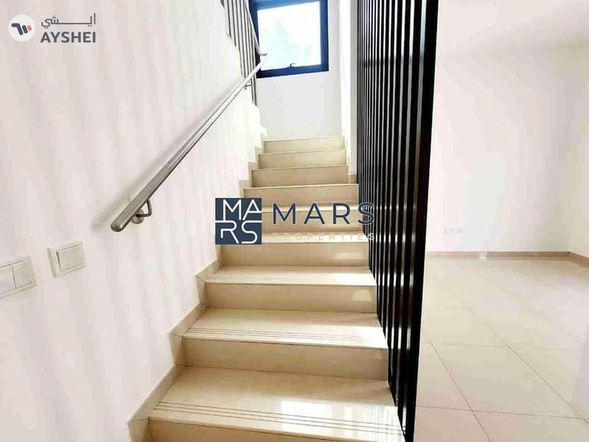 Luxury 3bhk villa available for rent:110k-3-3