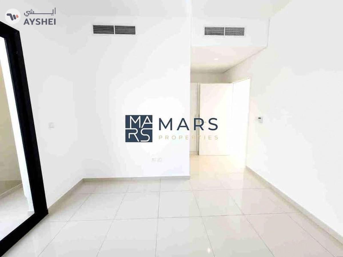 Luxury 3bhk villa available for rent:110k-8-8