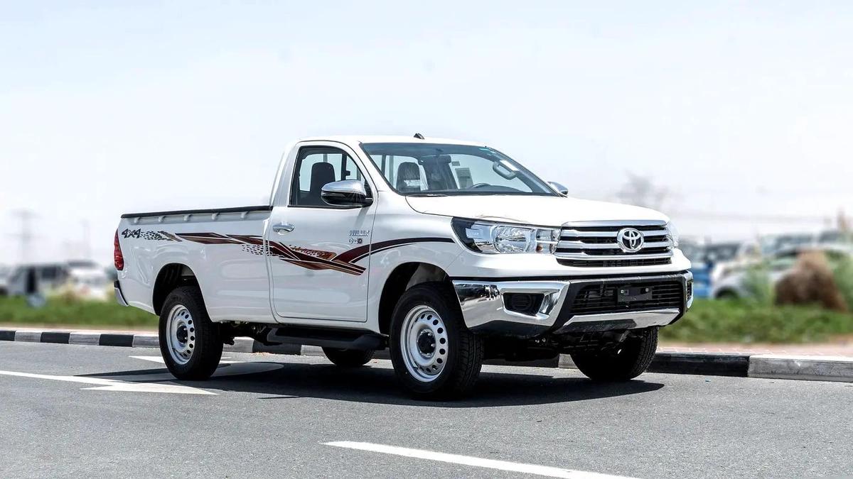 2026 Toyota Hilux SC GLX 2.8L AT Diesel (White-Red)-0-0