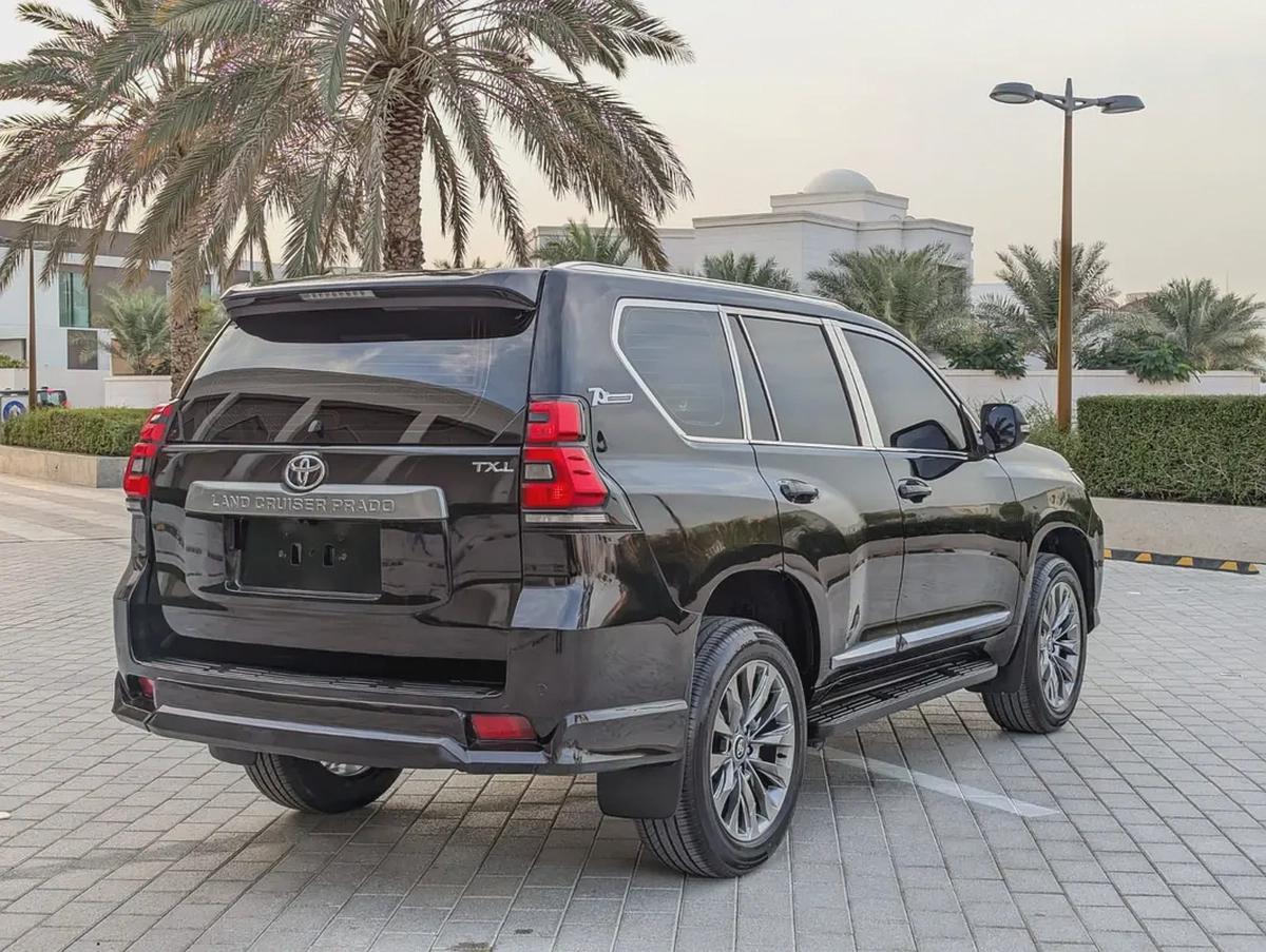 TOYOTA PRADO 2020 V4 2.7L GCC IN EXCELLENT CONDITION-12-12