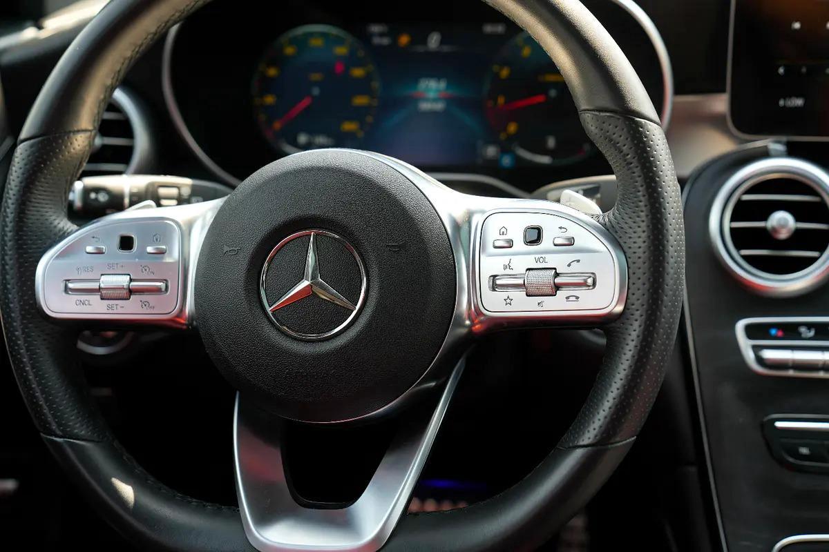 Mercedes-Benz GLC 300 4MATIC 2020 - American Specs-18-18