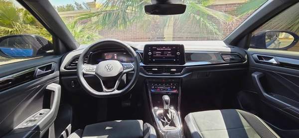 2024-Volkswagen T-Roc Style-Excellent Condition- Single Owner-Under warranty and Service Contract