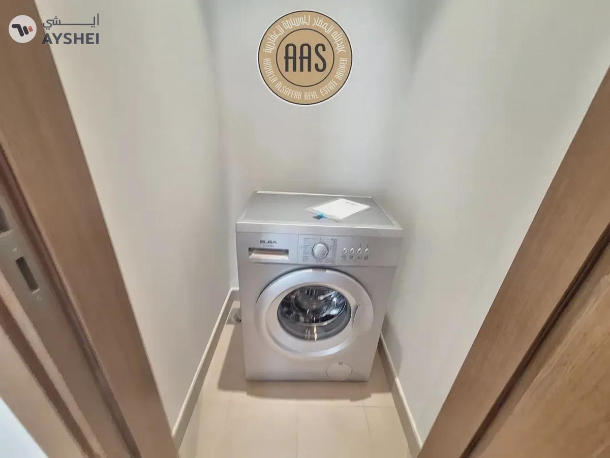 Brand New Luxurious 1bhk Flat With Chiller Free-9-9